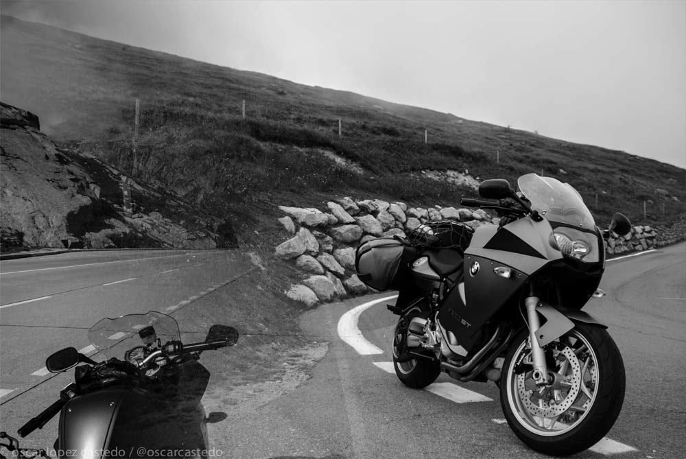 Viajando por los Alpes con la BMW&nbsp;F800ST