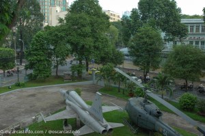 Caza y helicóptero del Museo de la Guerra